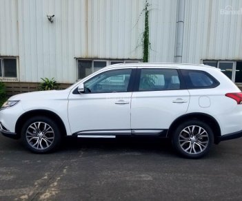 Mitsubishi Outlander CVT 2018 - "Siêu hot" Mitsubishi Outlander Nghệ An, 7 chỗ, góp 90%, lăn bánh khoảng 903 triệu, tại Nghệ An-Hà Tĩnh: 0963.773.462