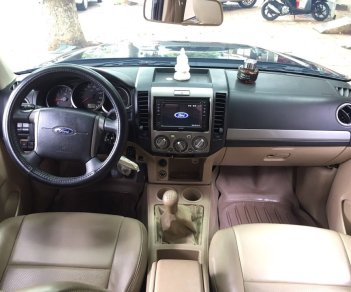 Ford Everest 2013 - Bán Ford Everest năm 2013, màu đen xe 1 chủ, đi đúng đồng hồ