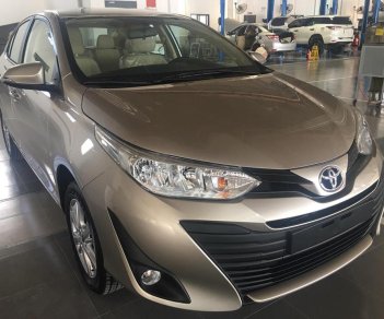 Toyota Vios 1.5E CVT 2018 - Bán xe Toyota Vios 1.5E CVT màu nâu, tăng gói bảo dưỡng 20.000km, hỗ trợ trả góp 90% giá xe. LH: 0912493498