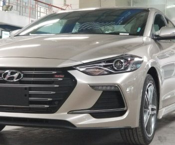 Hyundai Elantra 2018 - Bán Hyundai Elantra giao ngay đủ màu 2018