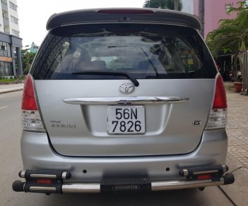 Toyota Innova G 2009 - Bán ô tô Toyota Innova sản xuất 2009 MT, màu bạc, gia đình sử dụng mới 98% xe