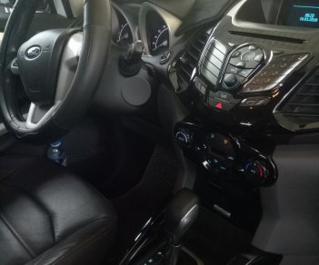 Ford EcoSport Titanium 1.5 AT 2015 - Bán xe Ford Ecosport 2015 số tự động, màu trắng, odo 17.000 km, xe đi ít rất mới