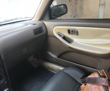 Nissan Sunny 1993 - Bán xe Nissan Sunny năm 1993, màu kem, giá chỉ 58 triệu nhập khẩu nguyên chiếc