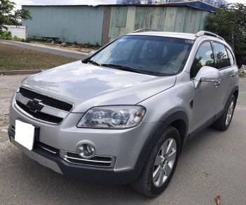 Chevrolet Captiva MAXX LT (Động cơ xăng) 2009 - Nhà cần bán Captiva 2009 Ltz, số tự động, màu bạc