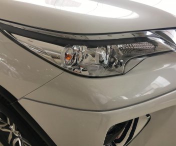 Toyota Fortuner 2.7V 4x2 2018 - Bán Toyota Fortuner 2.7V 4x2 đời 2019, màu trắng, xe nhập