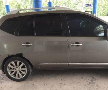 Kia Carens 2011 - Bán xe Kia Carens sản xuất năm 2011, màu nâu 