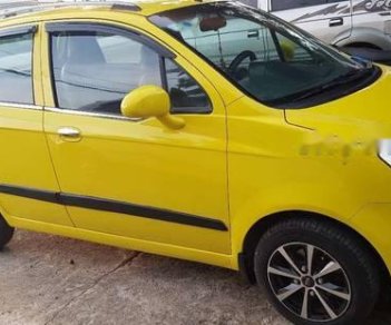 Chevrolet Spark 2009 - Cần bán Chevrolet Spark đời 2009, màu vàng giá cạnh tranh