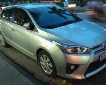 Toyota Yaris  AT  2015 - Cần bán xe Toyota Yaris AT sản xuất 2015, màu bạc 