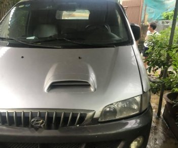 Hyundai Starex 2001 - Bán Hyundai Starex năm 2001, màu bạc