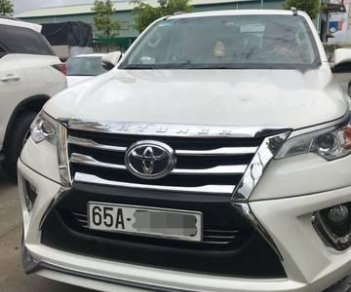 Toyota Fortuner 2017 - Bán Toyota Fortuner sản xuất 2017, màu trắng  