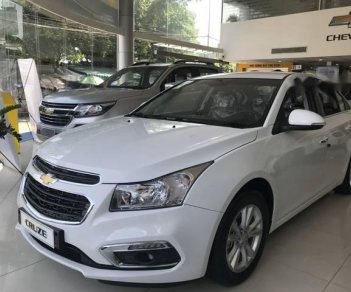 Chevrolet Cruze 2018 - Bán xe Chevrolet Cruze đời 2018, màu trắng