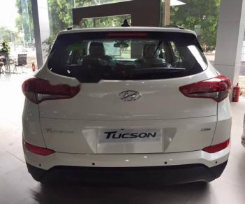 Hyundai Tucson 2018 - Bán Hyundai Tucson 2018, màu trắng, 897tr