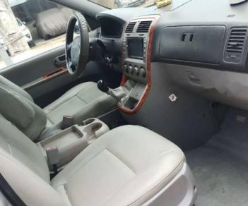 Kia Carnival   2006 - Gia đình bán Kia Carnival năm 2006, màu bạc