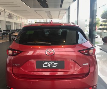 Mazda CX 5 2.0 2WD 2018 - Bán Mazda New CX5 ưu đãi ngâu, giá ưu đãi, nhiều quà tặng, đủ xe giao ngay, lh 0961.633.362 - 0938.901.029