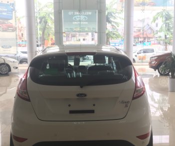 Ford Fiesta 2018 - Ford Nam Định bán xe Ford Fiesta 2018, màu trắng, giao xe ngay 094.697.4404