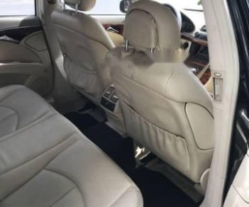 Mercedes-Benz E class E200 2005 - Bán xe Mercedes E200 đời 2005, màu đen, giá tốt