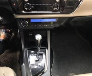 Toyota Corolla altis 1.8AT 2015 - Bán Toyota Corolla Altis 1.8AT sản xuất 2015, cam kết không cấn đụng, không thủy kích, lý lịch xe rõ ràng