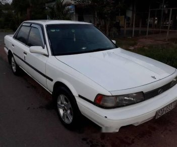 Toyota Camry 1988 - Bán Toyota Camry sản xuất năm 1988, màu trắng số sàn