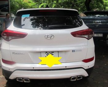 Hyundai Tucson  2.0AT  2017 - Salon bán Hyundai Tucson 2.0AT 2017, màu trắng