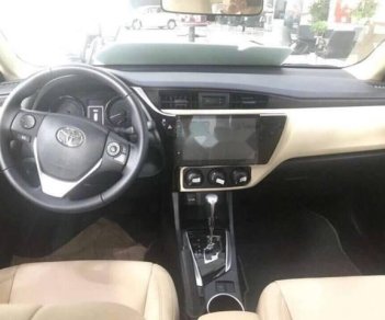 Toyota Corolla altis  E MT 2018 - Cần bán Toyota Corolla Altis E MT sản xuất 2018, màu trắng, giá tốt
