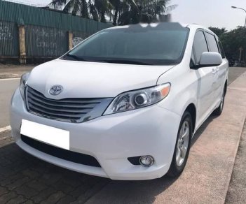 Toyota Sienna  LE 2011 - Bán Toyota Sienna năm 2011, màu trắng, xe nhập