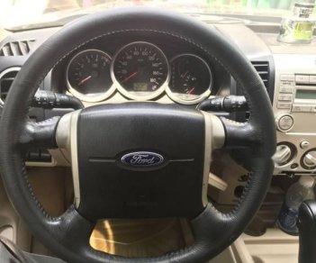 Ford Everest  Limited 2009 - Bán xe Ford Everest đời 2009, màu đen, chính chủ, giá tốt