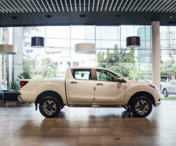 Mazda BT 50 2.2L AT 2018 - Bán Mazda BT50 2.2 AT 2018 mẫu mới đã trở lại - Nhập khẩu từ Thái Lan