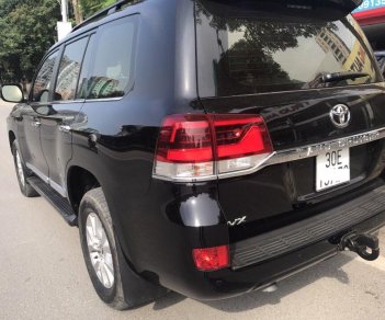 Toyota Land Cruiser V8 VX 4.6L 2016 - Cần bán xe Toyota Land Cruiser V8 VX 4.6L sản xuất năm 2016, màu đen, nhập khẩu