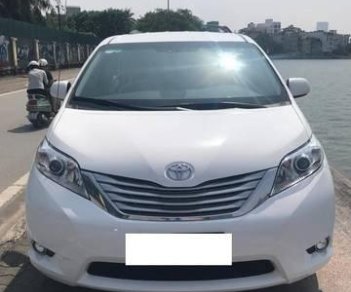 Toyota Sienna  LE 2011 - Bán Toyota Sienna năm 2011, màu trắng, xe nhập