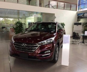 Hyundai Tucson 2.0 Turbo 2018 - Bán xe Hyundai Tucson 2.0 Turbo đời 2018, màu đỏ. Xe có sẵn