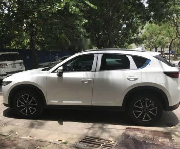 Mazda CX 5 2.0 2WD AT 2018 - Bán xe Mazda CX 5 New 2.0 đời 2018, màu trắng, giá 899tr