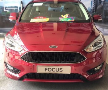 Ford Focus 2018 - Bán Ford Focus đời 2018, màu đỏ, nhập khẩu nguyên chiếc   