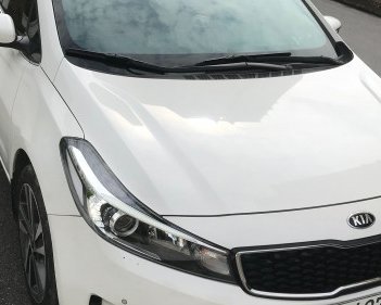 Kia Cerato  1.6 AT  2017 - Chính chủ bán Kia Cerato 1.6 AT sản xuất 2017, màu trắng