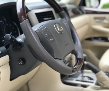 Lexus LX 570 2012 - Bán ô tô Lexus LX570 đời 2013, màu đen, nhập khẩu nguyên chiếc