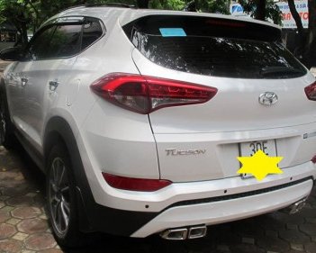 Hyundai Tucson  2.0AT  2017 - Salon bán Hyundai Tucson 2.0AT 2017, màu trắng