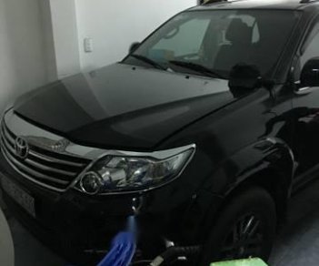 Toyota Fortuner 2016 - Bán ô tô Toyota Fortuner sản xuất năm 2016, màu đen