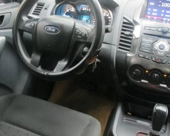 Ford Ranger   XLS 2.2 L AT  2016 - Bán lại xe Ford Ranger XLS 2.2 L AT đời 2016, màu trắng số tự động