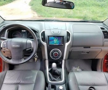 Isuzu Dmax LS 4x4 MT  2017 - Bán Isuzu Dmax LS 4x4 MT đời 2018, màu đỏ như mới, giá cạnh tranh