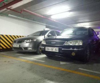 Ford Laser 1.8AT   2004 - Bán Ford Laser 1.8AT sản xuất năm 2004, màu đen, giá chỉ 229 triệu 