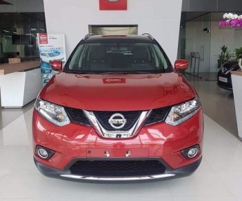 Nissan X trail LE 2018 - Bán Nissan X trail LE đời 2018, màu đỏ, 860 triệu