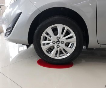 Toyota Vios 1.5E MT 2018 - Bán ô tô Toyota Vios 1.5E MT đời 2018, đủ màu