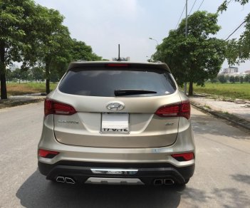 Hyundai Santa Fe 2.4 2018 - Bán Hyundai Santa Fe 2.4 đời 2018, màu vàng be, chính chủ