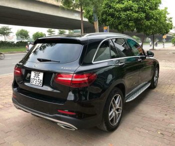 Mercedes-Benz GLC-Class 300 2016 - Cần bán Mercedes-Benz GLC300 đăng ký lần đầu 2016, màu đen mới 95%