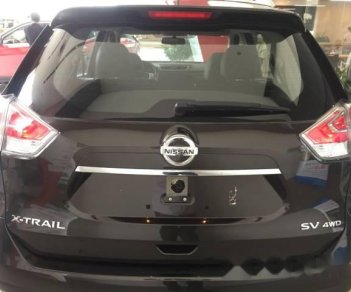 Nissan X trail SV 2018 - Bán ô tô Nissan X trail SV năm 2018, màu đen