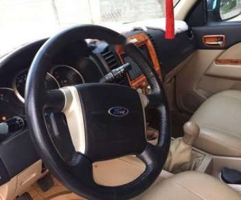 Ford Everest 2010 - Cần bán gấp Ford Everest đời 2010 số sàn, giá chỉ 485 triệu