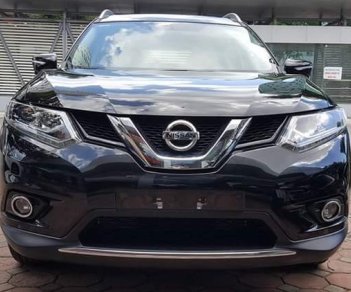 Nissan X trail SV 2018 - Bán ô tô Nissan X trail SV năm 2018, màu đen