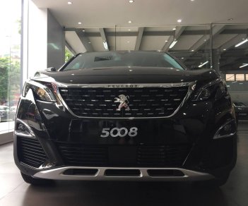 Peugeot 5008 2018 - Bán Peugeot 5008 2018, màu đen