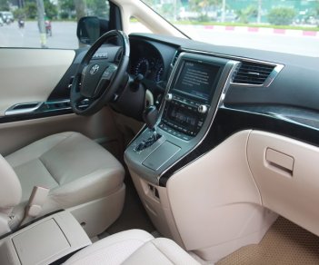 Toyota Alphard 2014 - Bán Toyota Alphard Limited sản xuất 2014, đk 2015