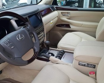 Lexus LX   5.7 AT  2015 - Bán ô tô Lexus LX 5.7 AT đời 2015, màu đen, nhập khẩu