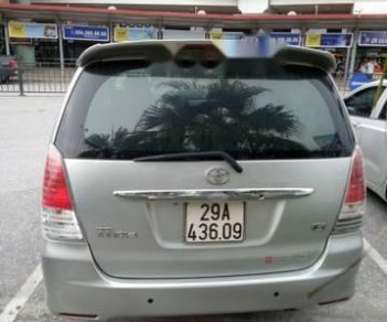 Toyota Innova   2012 - Cần bán lại xe Toyota Innova 2012, màu bạc